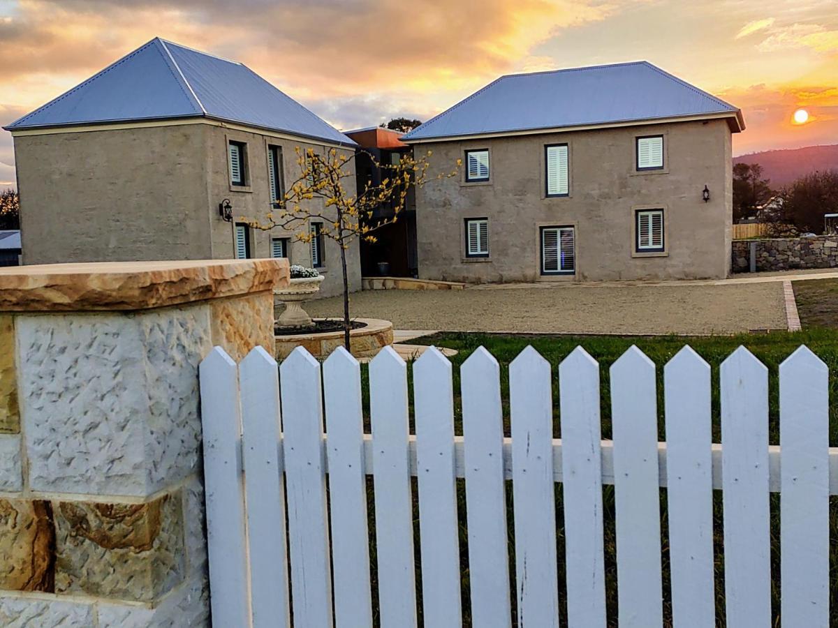 Triabunna Barracks Bed & Breakfast Exterior foto