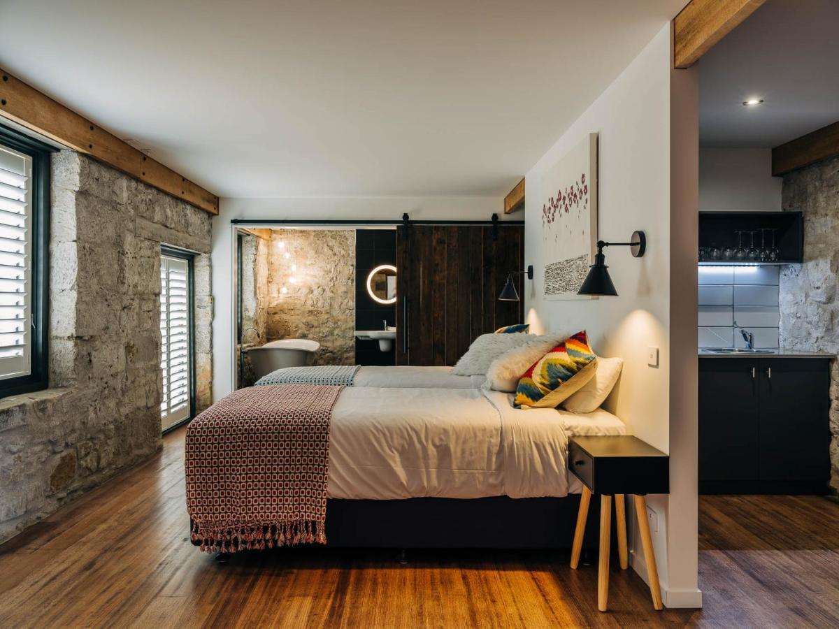 Triabunna Barracks Bed & Breakfast Exterior foto